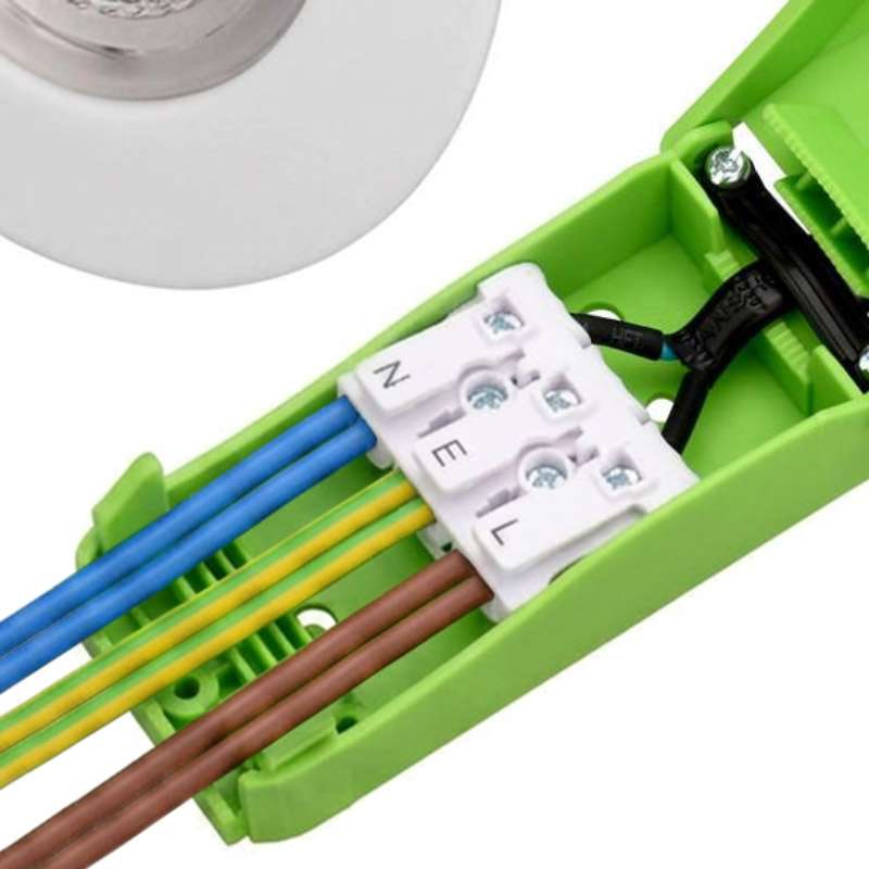 LED downlight with loop-in loop-out terminal block